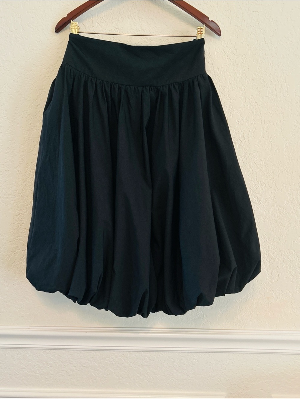 Aleeza Paris- Black Bubble Midi Skirt - Women's Flared Balloon Skirt